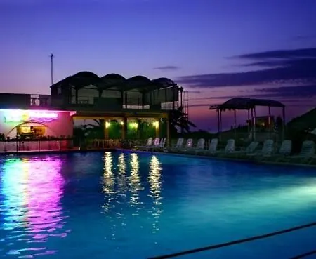 Villaggio Club La Pace 4*