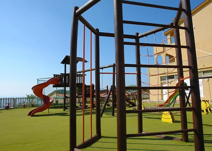 Hotel Villaggio Club La Pace 4*