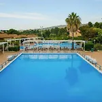 Hotel Villaggio Club La Pace 4*