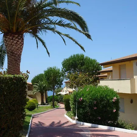 Villaggio Club La Pace טרופאה