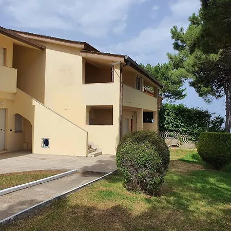 Villaggio Club La Pace מלון 4*