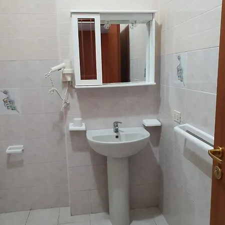 Отель Villaggio Club La Pace Тропея