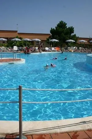 Villaggio Club La Pace Тропея