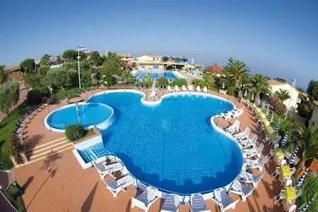 Villaggio Club La Pace 4* Тропея