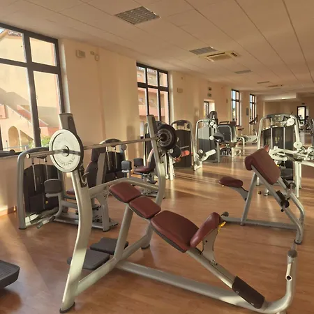 Villaggio Club La Pace מלון