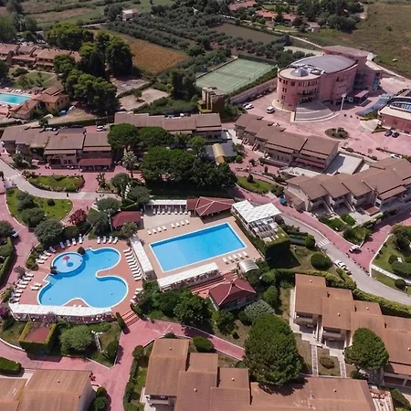 Villaggio Club La Pace מלון טרופאה