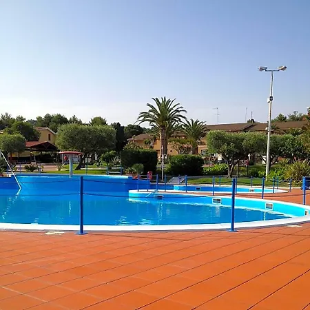 Villaggio Club La Pace 4*