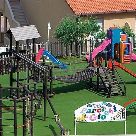 Отель Villaggio Club La Pace Тропея