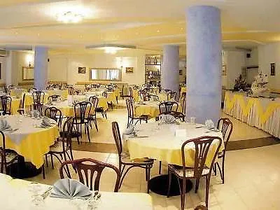 Villaggio Club La Pace Hotel 4*