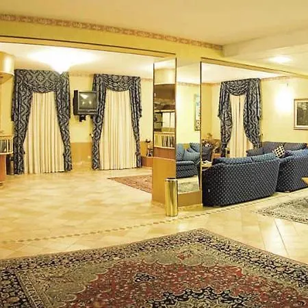 Villaggio Club La Pace Отель Тропея