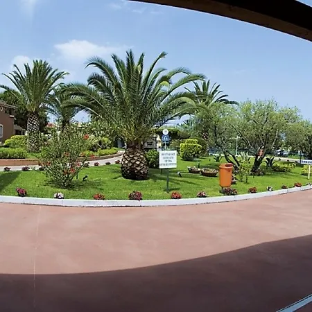Villaggio Club La Pace Отель 4*