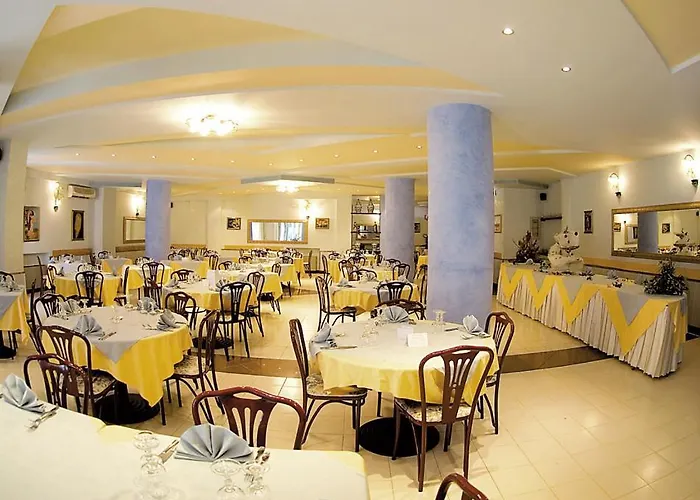 Villaggio Club La Pace 4* טרופאה